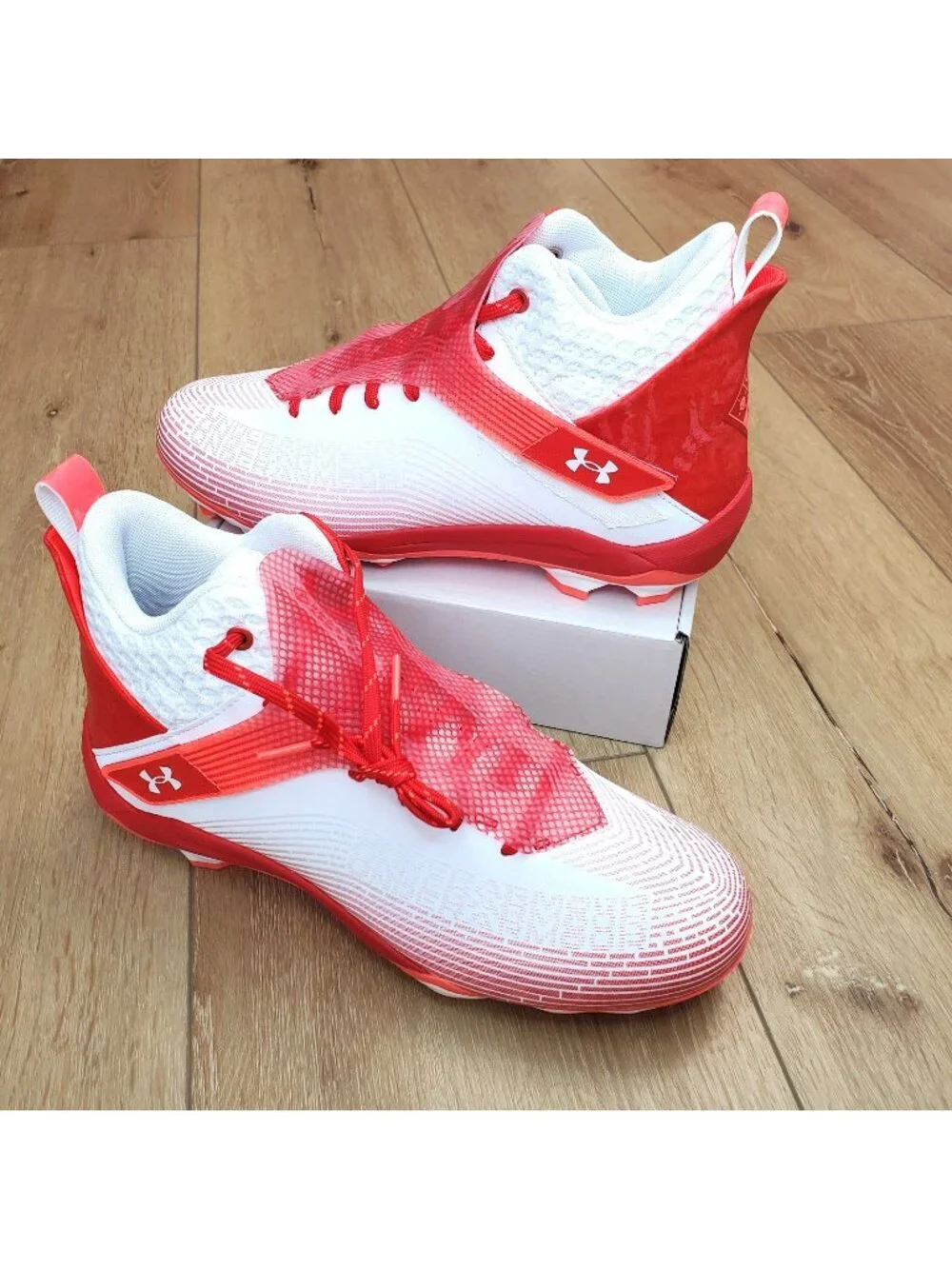 Under Armour Football Cleats Red White Mens Size 11.5 Molded Highlight Outdoor